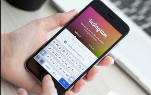 Приложение Instagram на телефоне